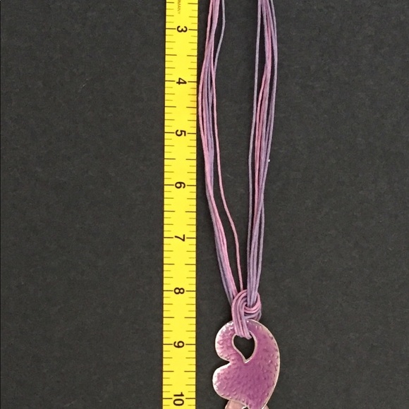 Funky Lips cute necklace - Picture 2 of 4